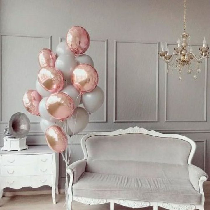 Фонтан шаров "Софт рози" в Сыктывкаре