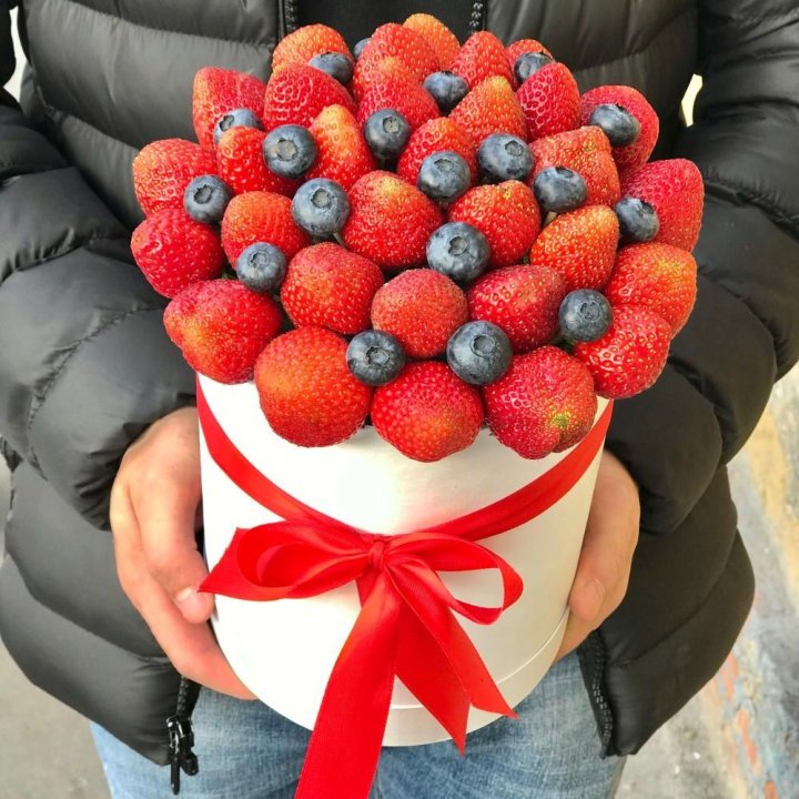 Клубничный бокс №3 в Сыктывкаре