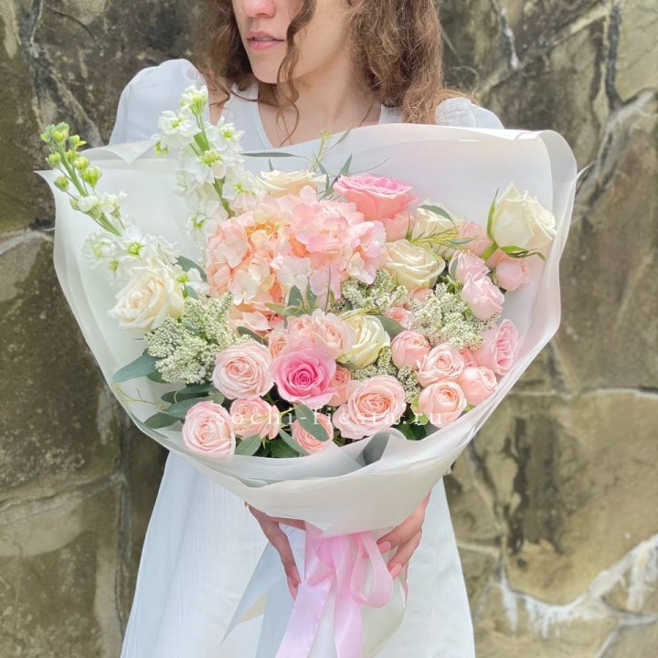 Дизайнерский букет №26 в Сыктывкаре