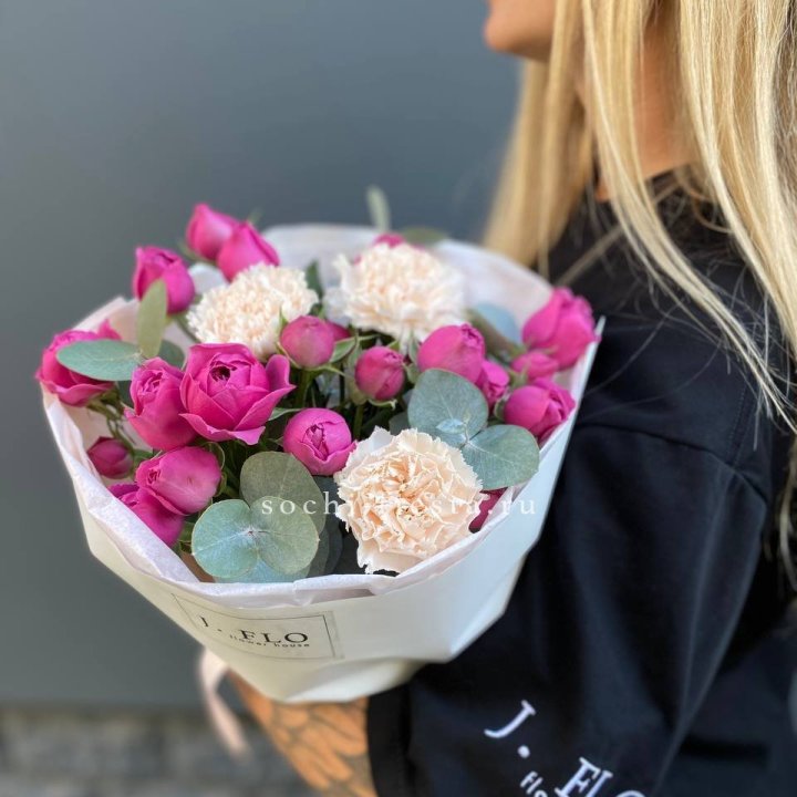 Букет с мисти бабблс №2 в Сыктывкаре