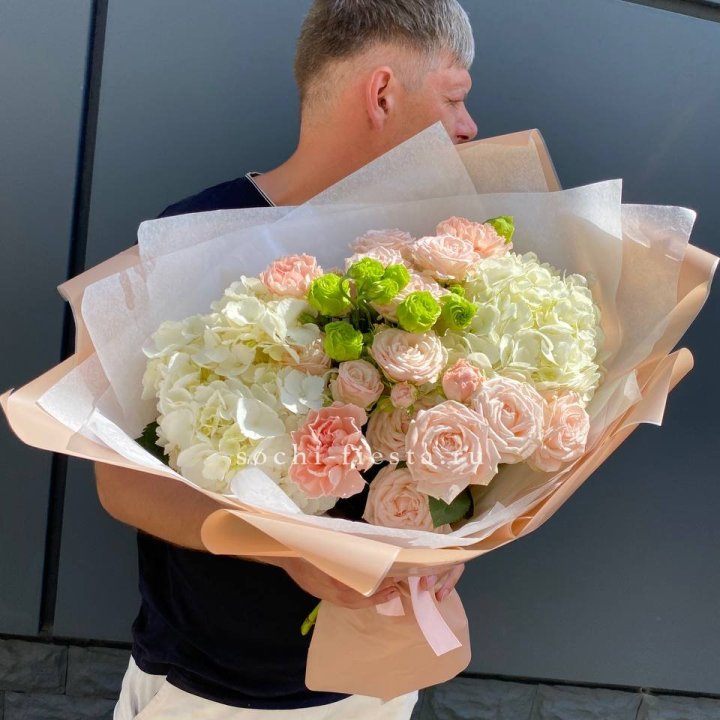 Авторский букет "Нежный крем" в Сыктывкаре