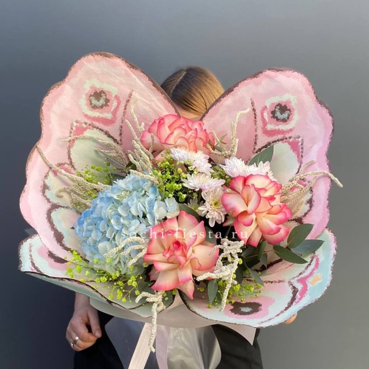 Дизайнерский букет бабочка №5 в Сыктывкаре