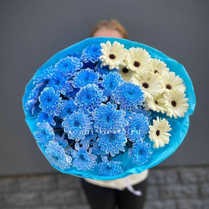 Букет хризантем и гербер в Сыктывкаре