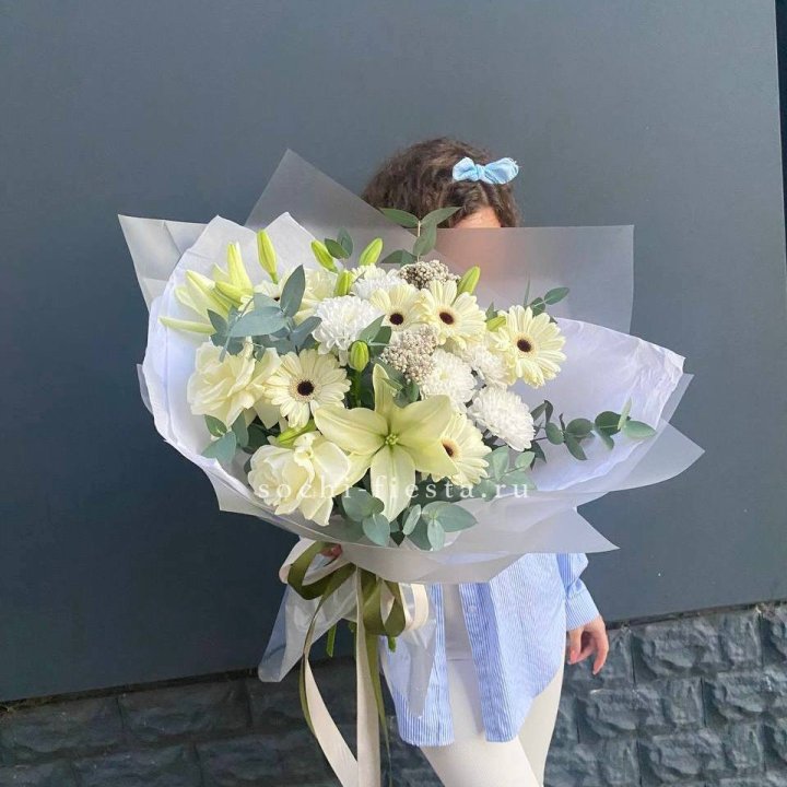 Букет с лилией и герберой в Сыктывкаре