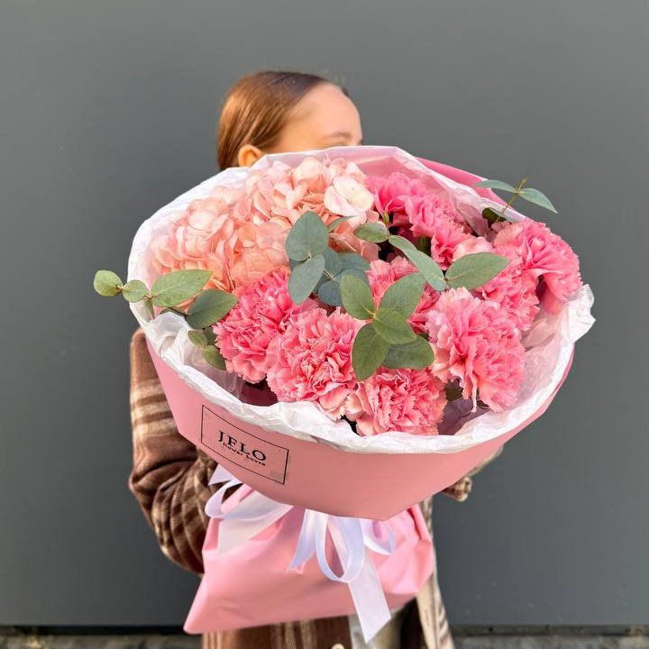 Дуо диантусы и гортензия в Сыктывкаре