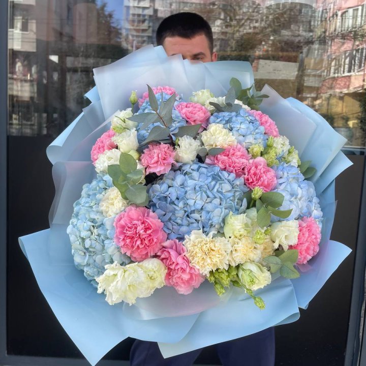 Сборный букет №3 в Сыктывкаре