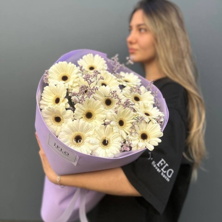 Букет голландских гербер "Лавандер" в Сыктывкаре