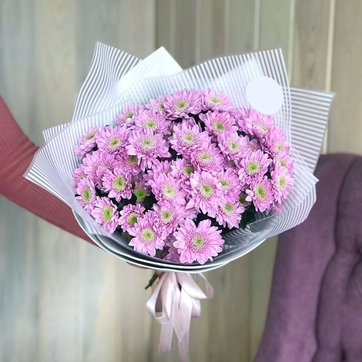 Букет розовых хризантем в Сыктывкаре