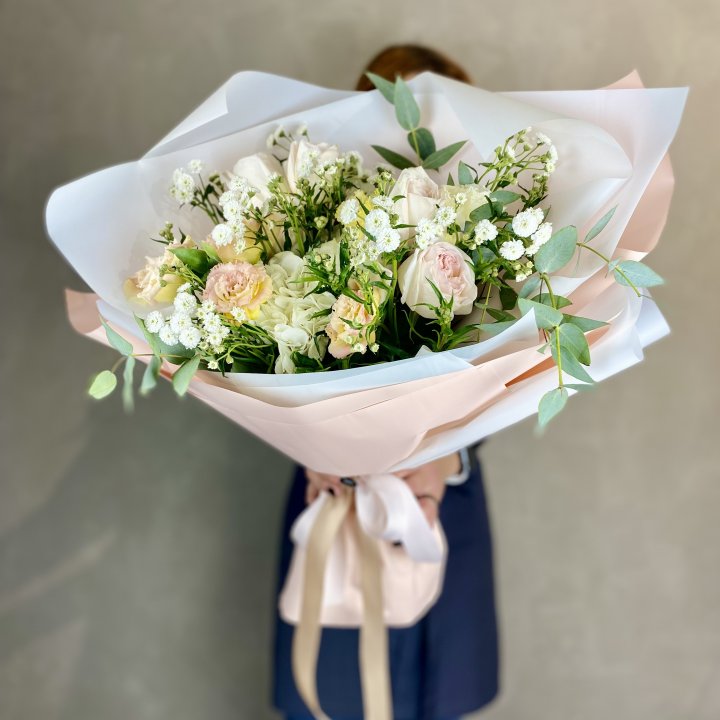 Дизайнерский букет "Элли" в Сыктывкаре