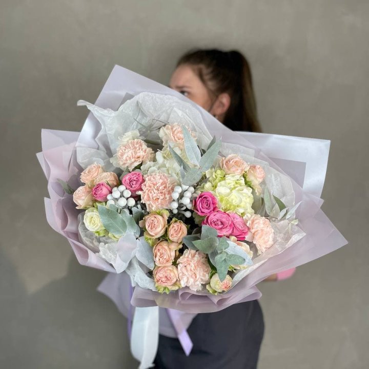 Дизайнерский букет №19 в Сыктывкаре