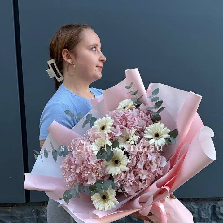 Букет "Знак любви" в Сыктывкаре