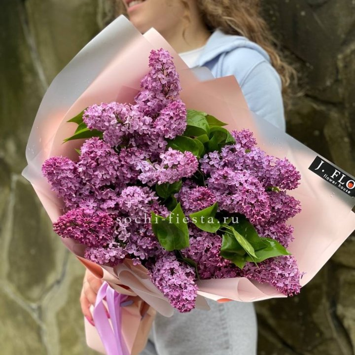 Букет сирени №3 в Сыктывкаре