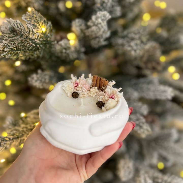 Свеча ароматическая в гипсе Руки с корицей в Сыктывкаре