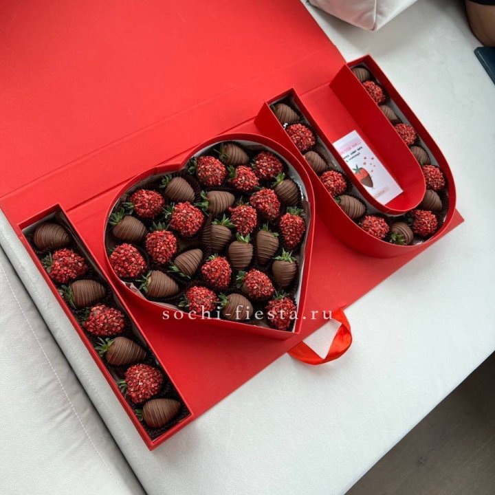Клубника в шоколаде "Я люблю тебя" в Сыктывкаре
