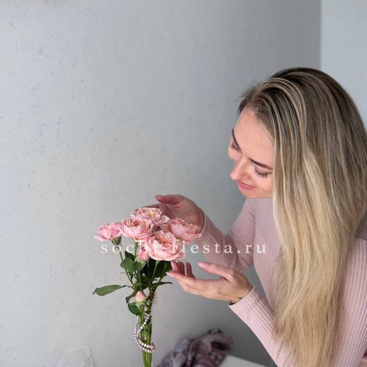 Цветочная подписка "Пакет маленький" в Сыктывкаре