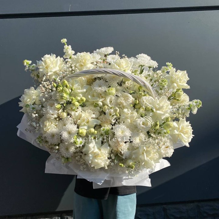 Корзина "Белоснежка" в Сыктывкаре