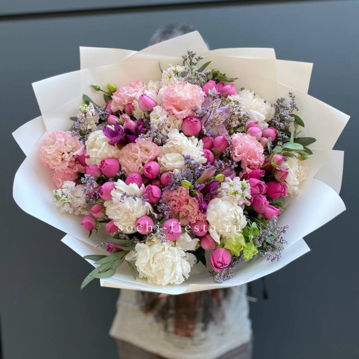 Дизайнерский букет №10 в Сыктывкаре