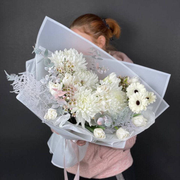 Дизайнерский букет №23 в Сыктывкаре