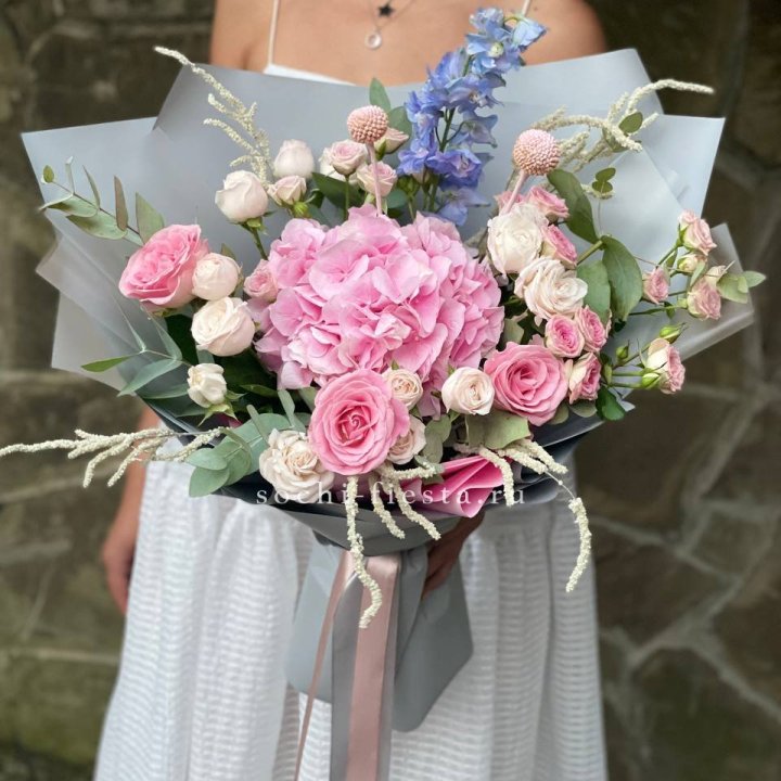 Дизайнерский букет №9 в Сыктывкаре