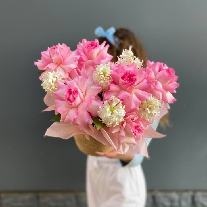 Дуо розы и гиацинты в Сыктывкаре