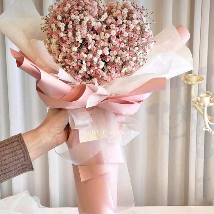 Сердце из гипсофилы  в Сыктывкаре