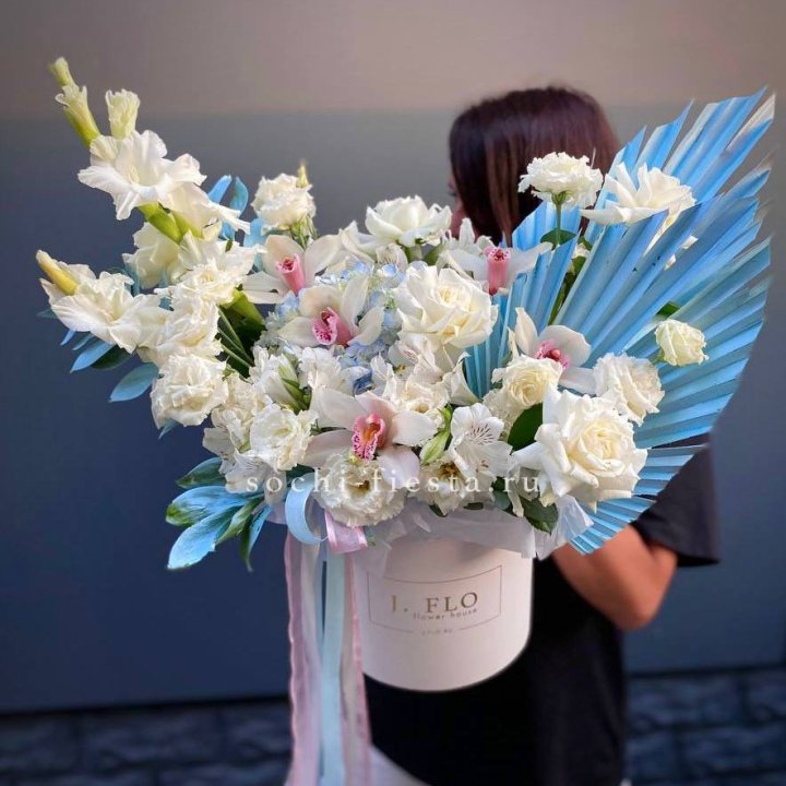 Цветочный бокс №3 в Сыктывкаре