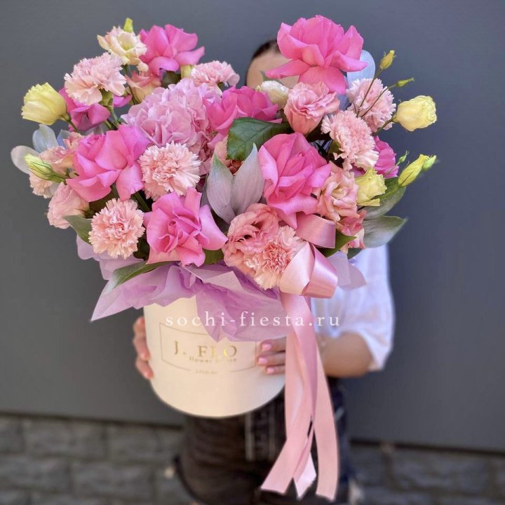 Цветочный бокс "Сальма" в Сыктывкаре