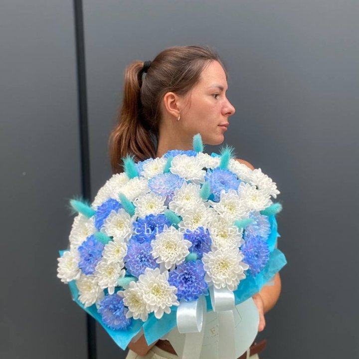  Коробочка  хризантем и лагуруса в Сыктывкаре