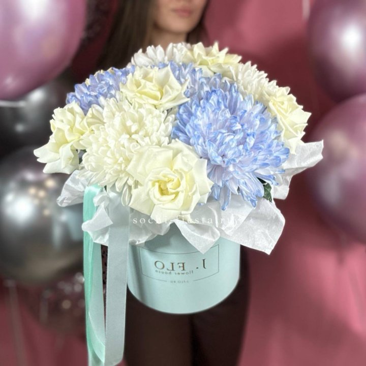 Коробка с цветами "Вольта" в Сыктывкаре