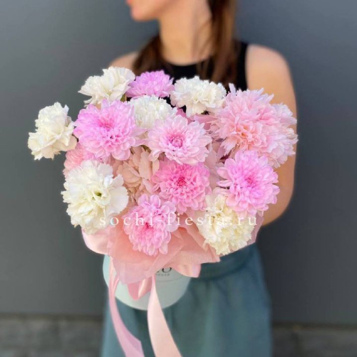 Коробка с цветами "Фиона" в Сыктывкаре