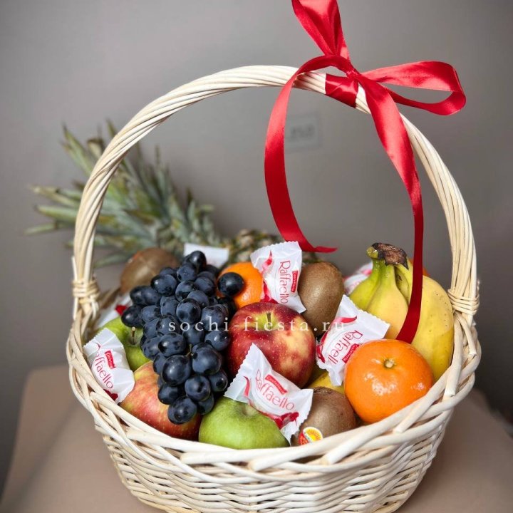 Фруктовая корзина №3 в Сыктывкаре