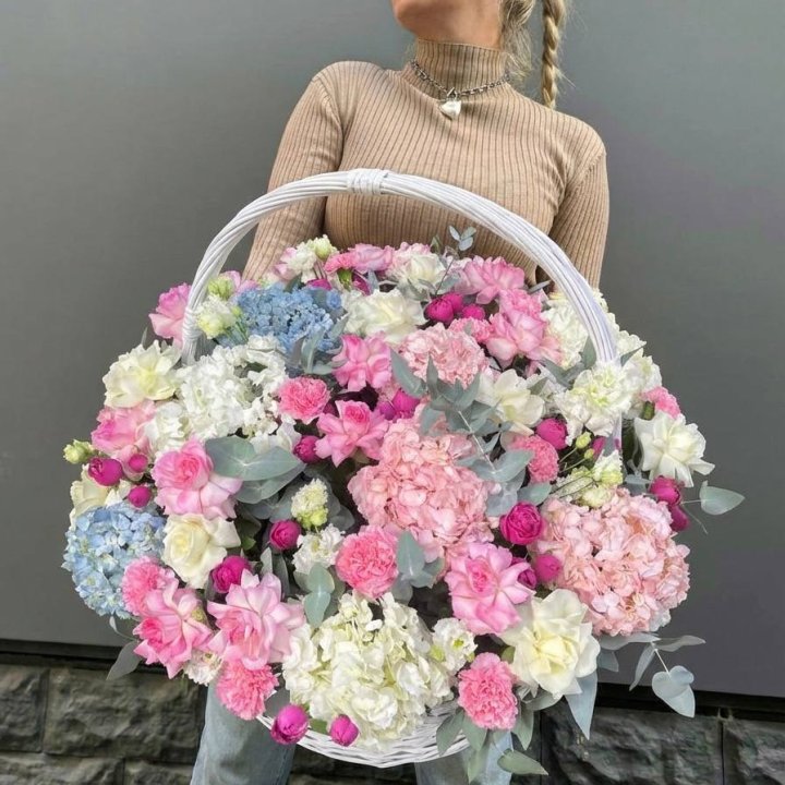 Цветочная корзина №3 в Сыктывкаре