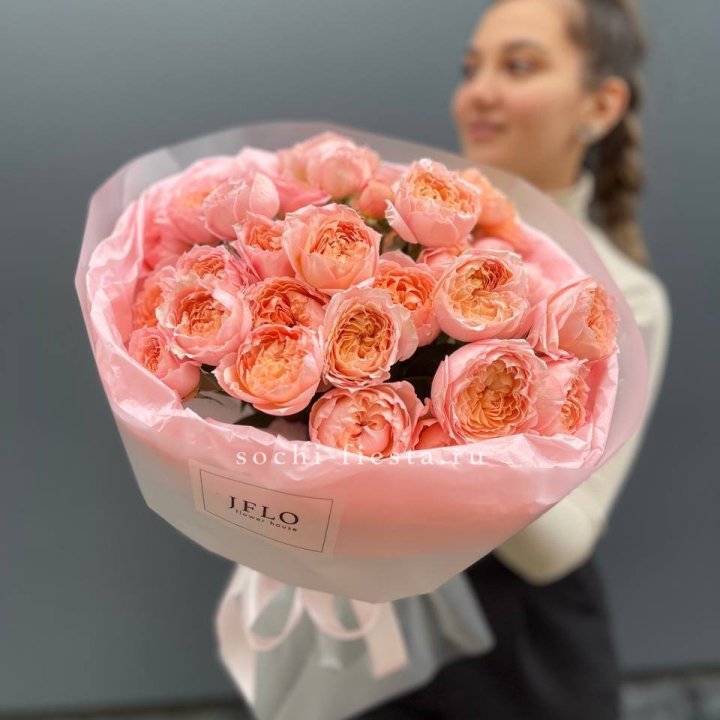 Букет из пионовидных роз Джульетта в Сыктывкаре