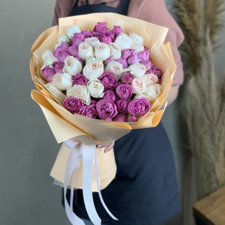 Букет кустовых роз Джулиана в Сыктывкаре