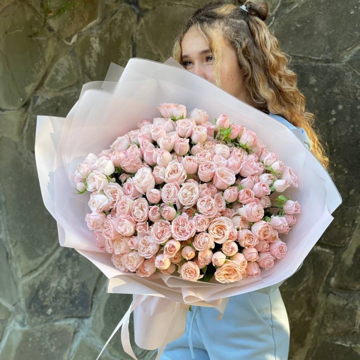 45 роза бомбастик Крем в Сыктывкаре