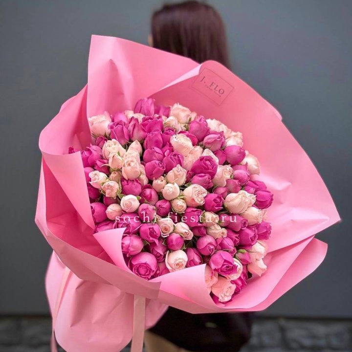 51 кустовая роза  в Сыктывкаре