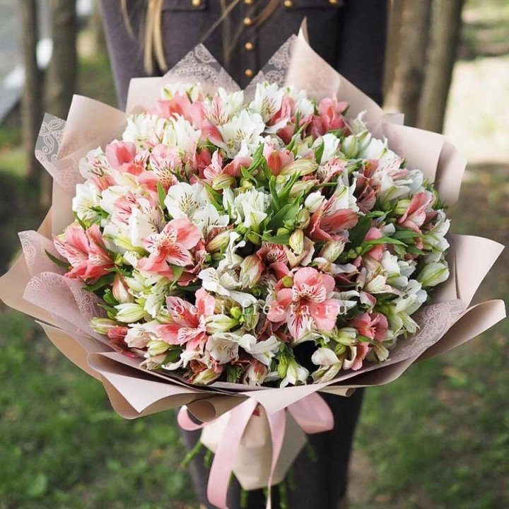 Букет альстромерий "ВАУ" в Сыктывкаре