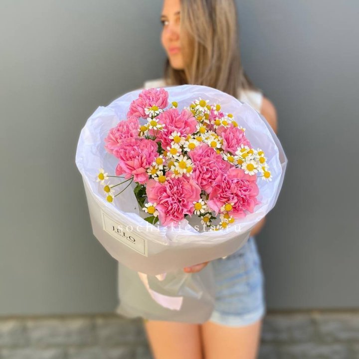 Дуобукет диантусов и ромашек в Сыктывкаре