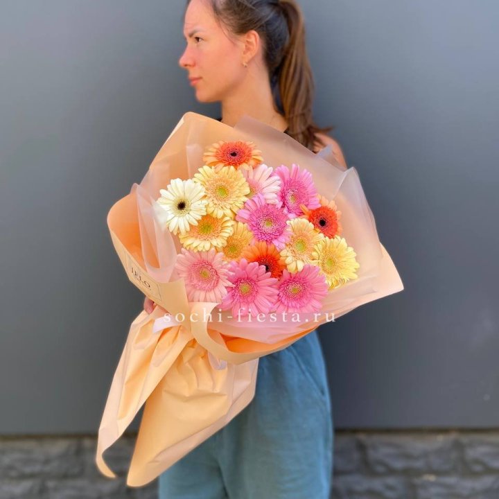Букет разноцветных гербер в Сыктывкаре