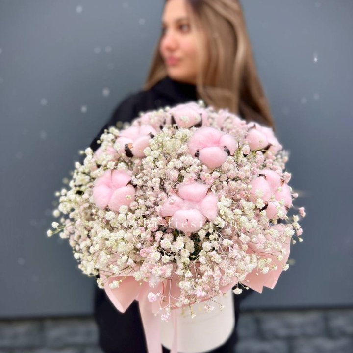 Гипсофилы с хлопком в шляпной коробке в Сыктывкаре