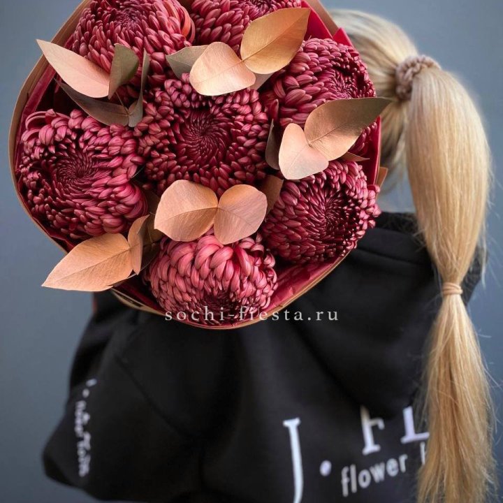 Хризантемы "Голд шоколад" в Сыктывкаре