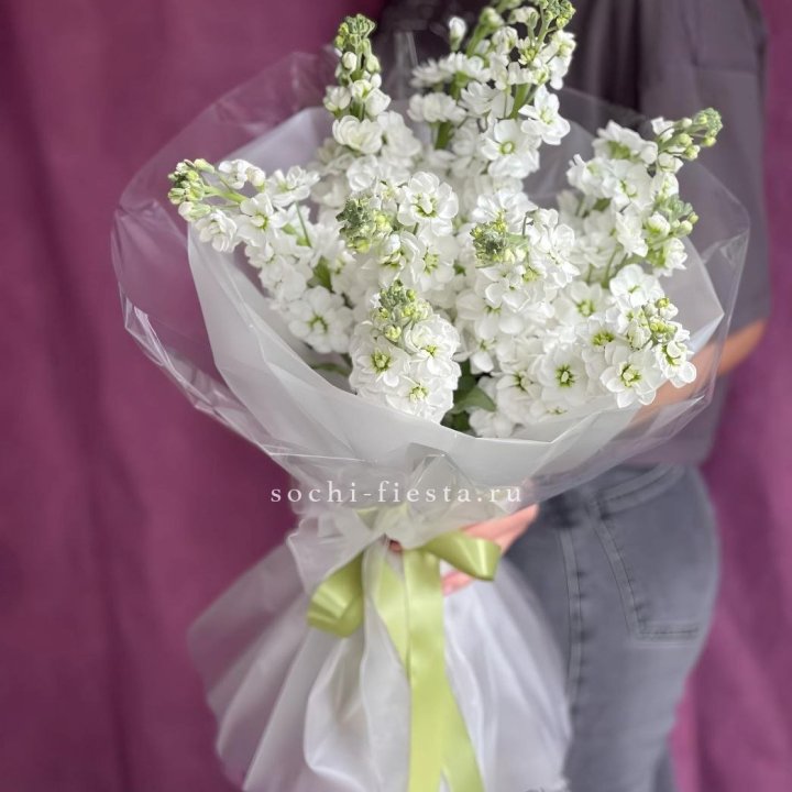 Букет ароматной маттиоллы №1 в Сыктывкаре