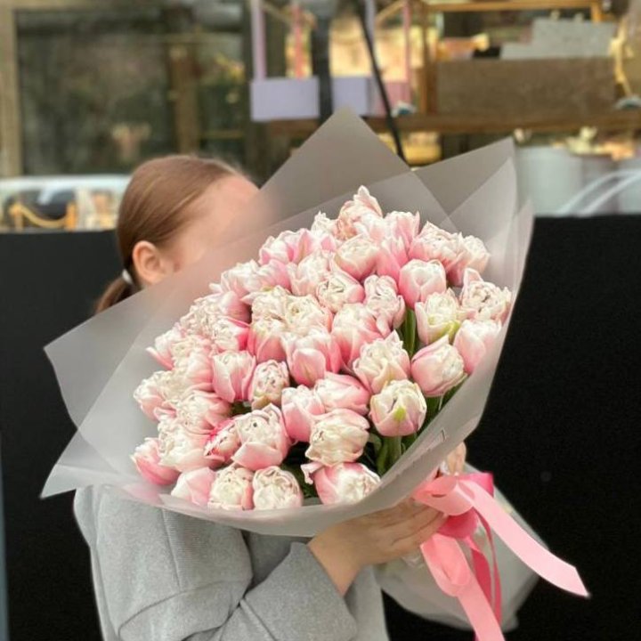 51 нежный тюльпан в Сыктывкаре