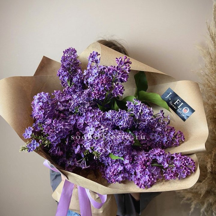 Букет сирени №1 в Сыктывкаре