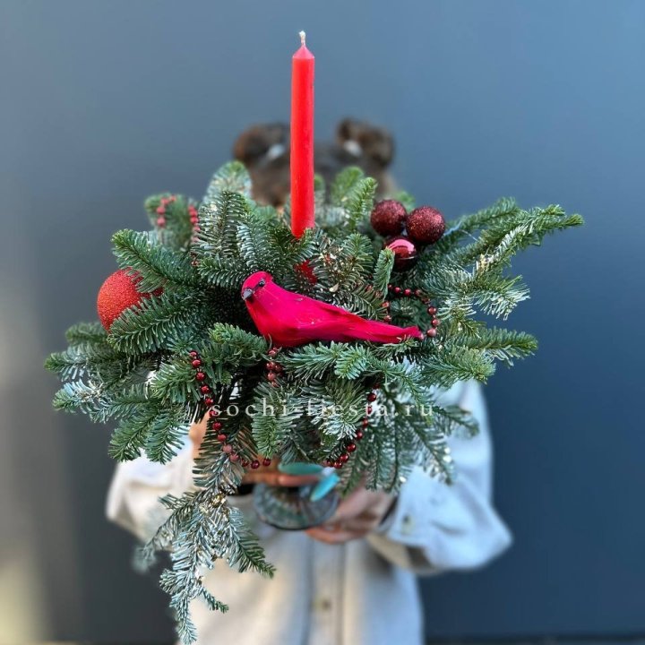 Новогодняя композиция в бокале в Сыктывкаре