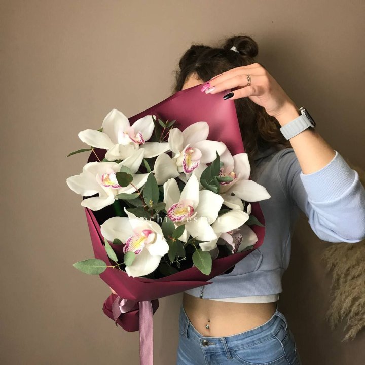 Букет орхидей №1 в Сыктывкаре