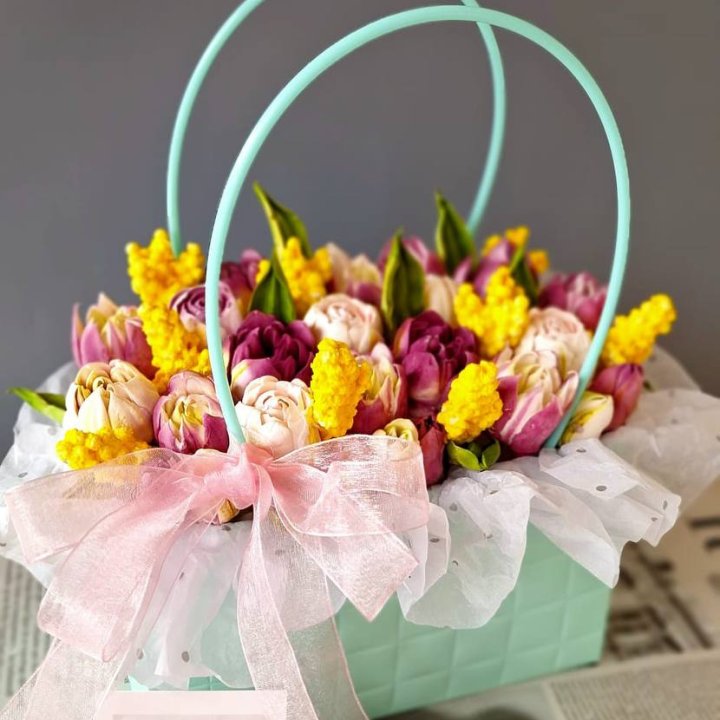 Тюльпаны в сумочке из зефира в Сыктывкаре