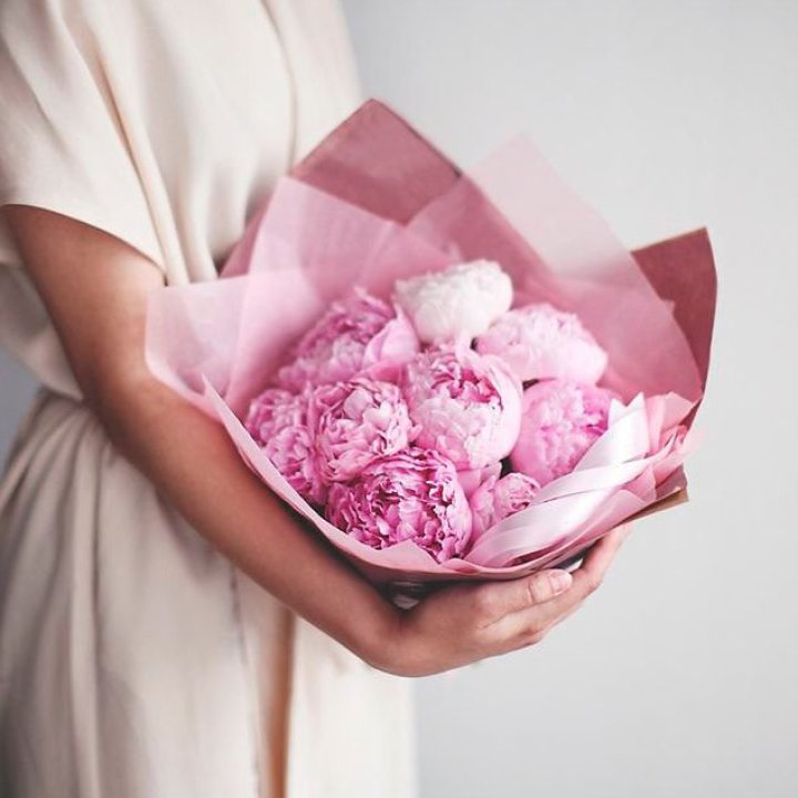 9 зефирных пионов в Сыктывкаре