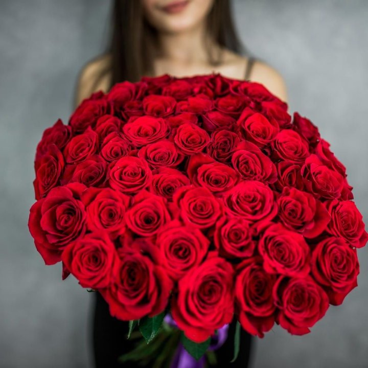 51 красная роза в Сыктывкаре