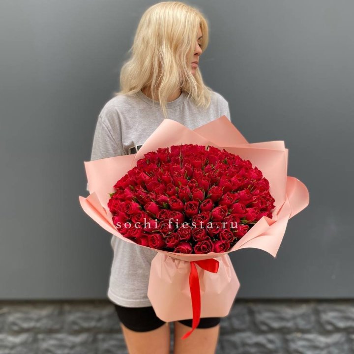 101  красная кенийская роза  в Сыктывкаре